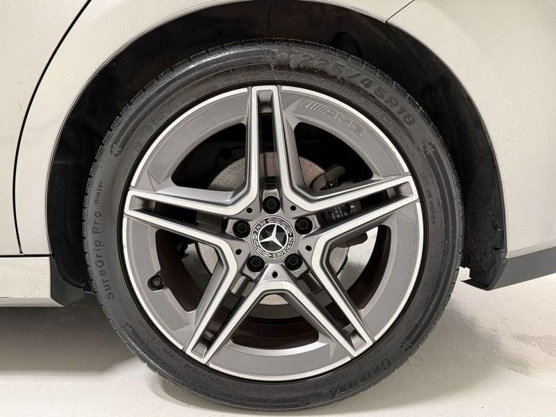 Mercedes-Benz CLA S.Brake CLA 180 Automatic Shooting Brake Premium AMG