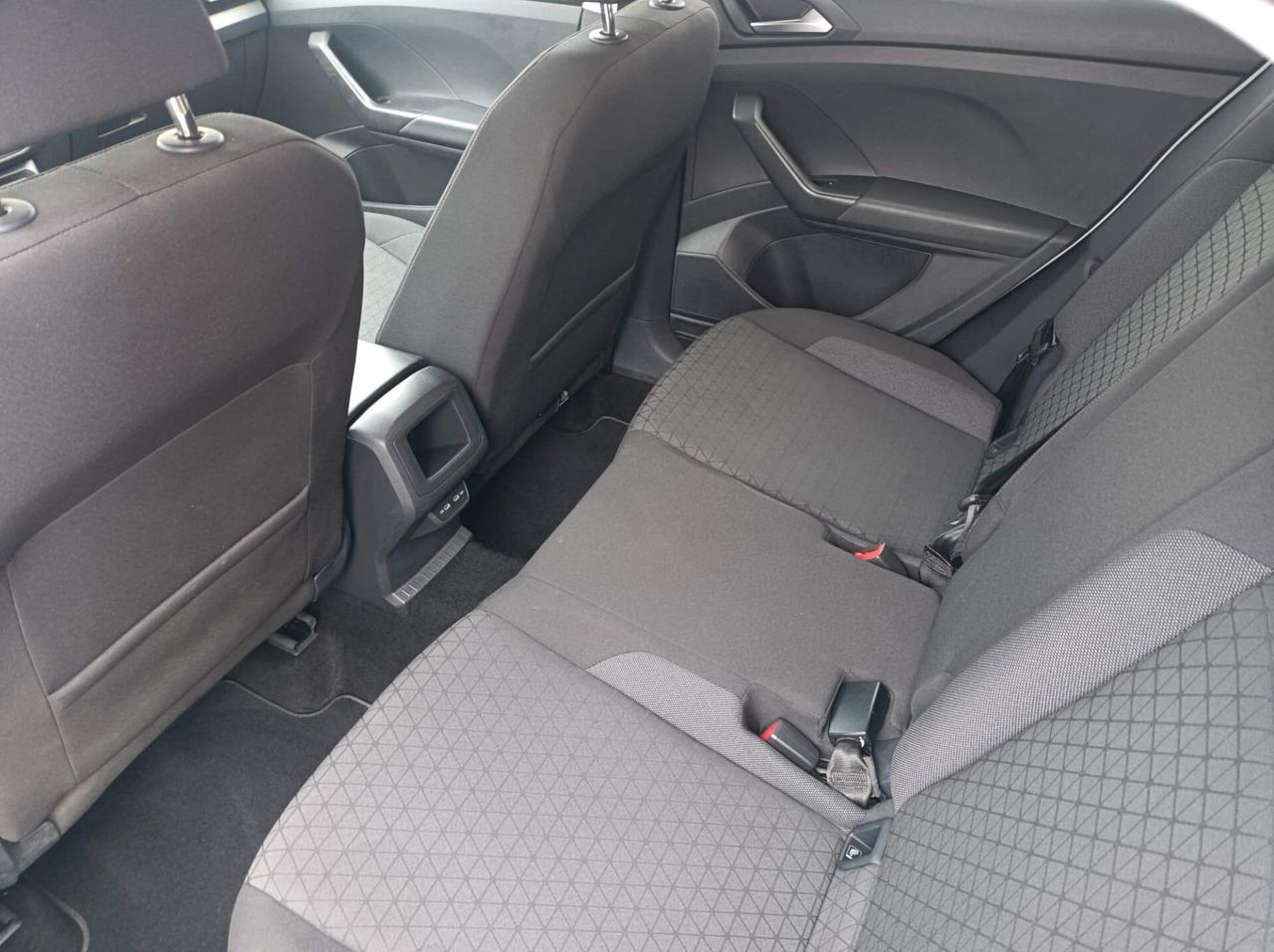 Volkswagen T-Cross 1.0 TSI Sport