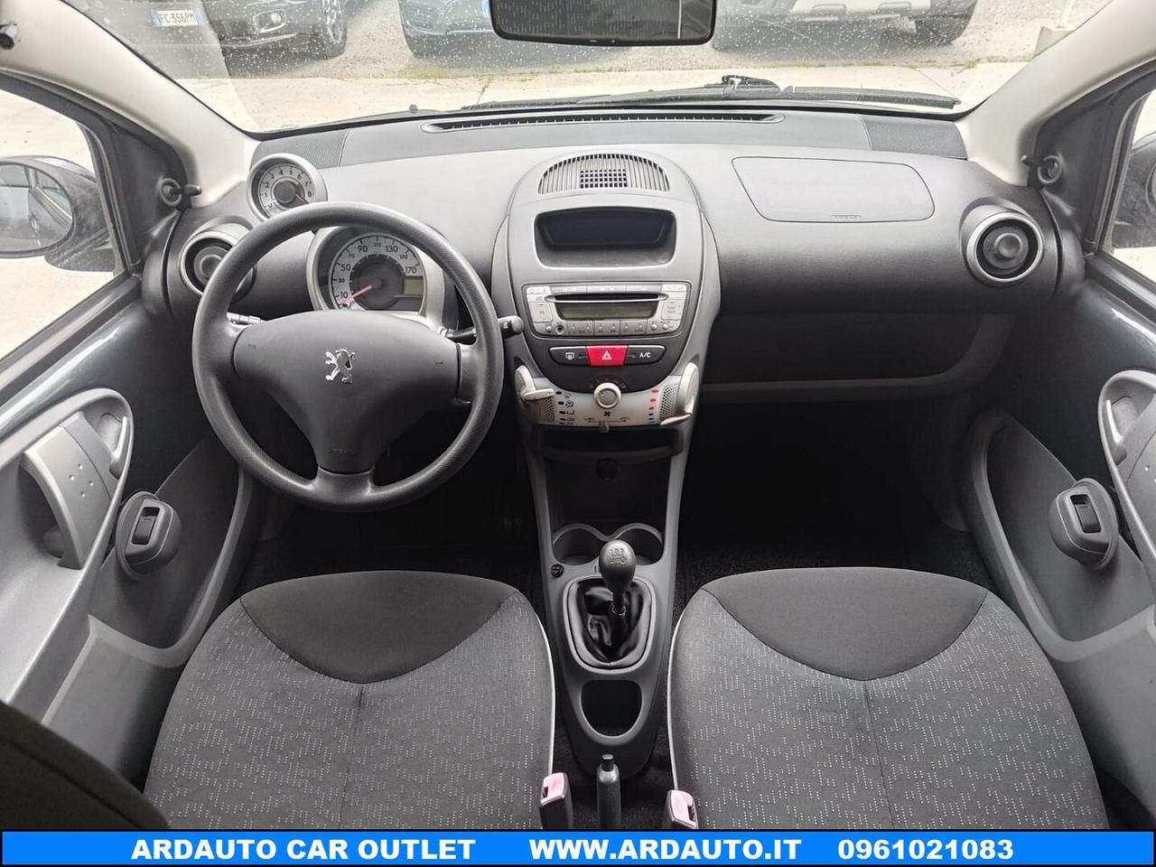 Peugeot 107 1.0 Plaisir solo 7.900 km