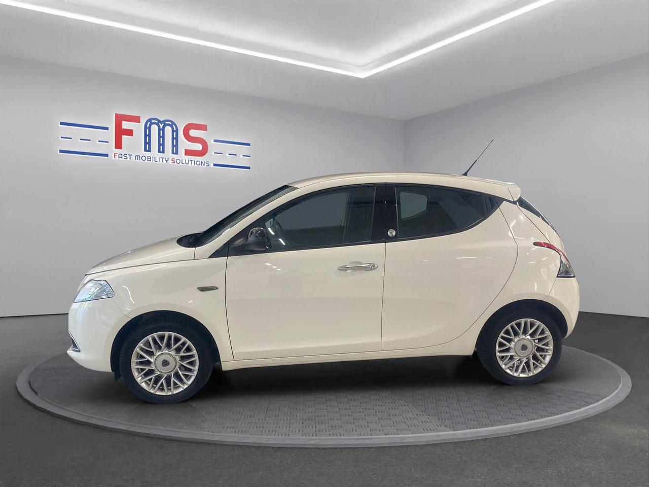 Lancia Ypsilon 1.2 8v Gold c/CL ecochic Gpl 69cv
