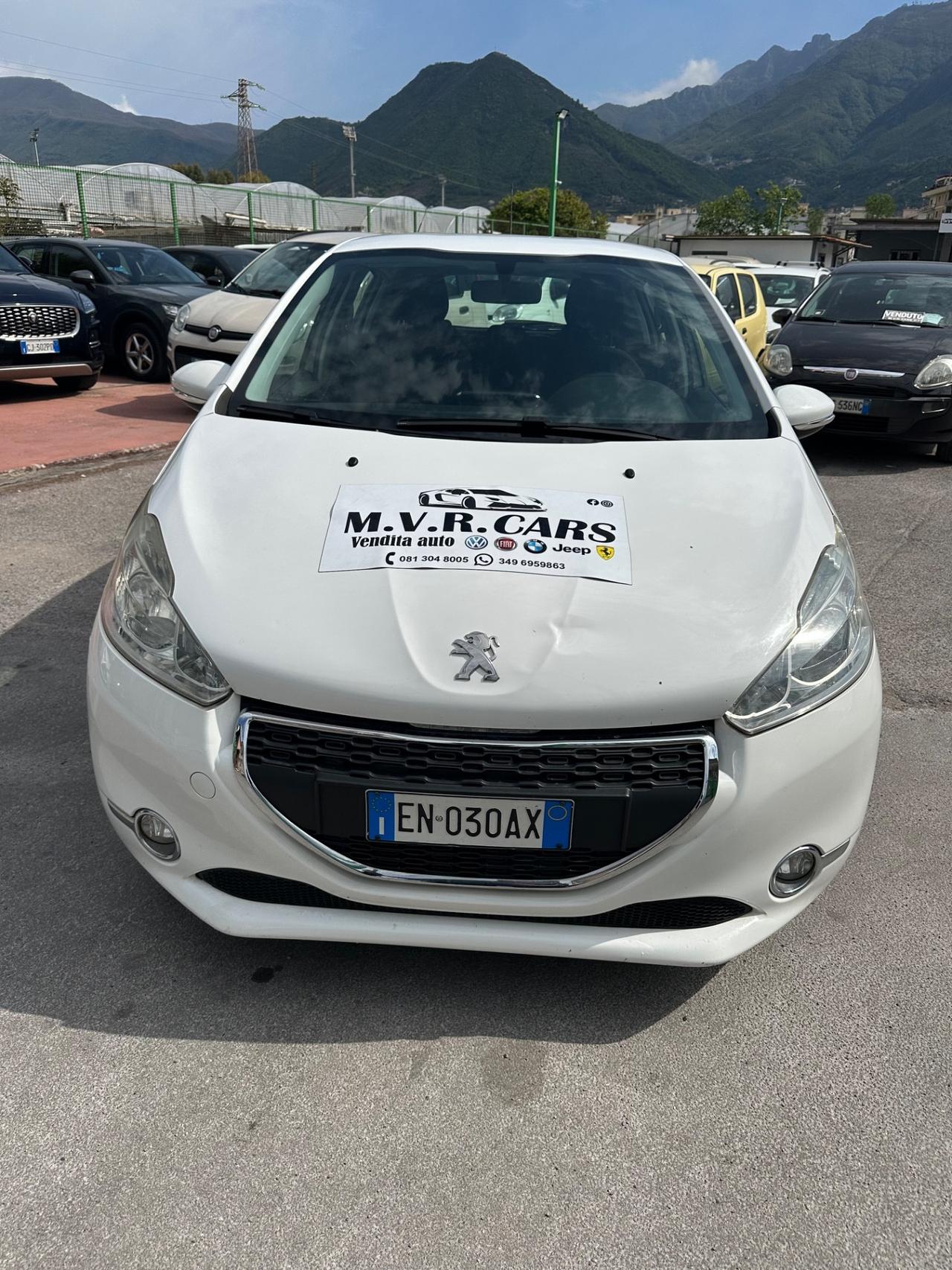 Peugeot 208 1.4 HDi 68 CV 5 porte Access