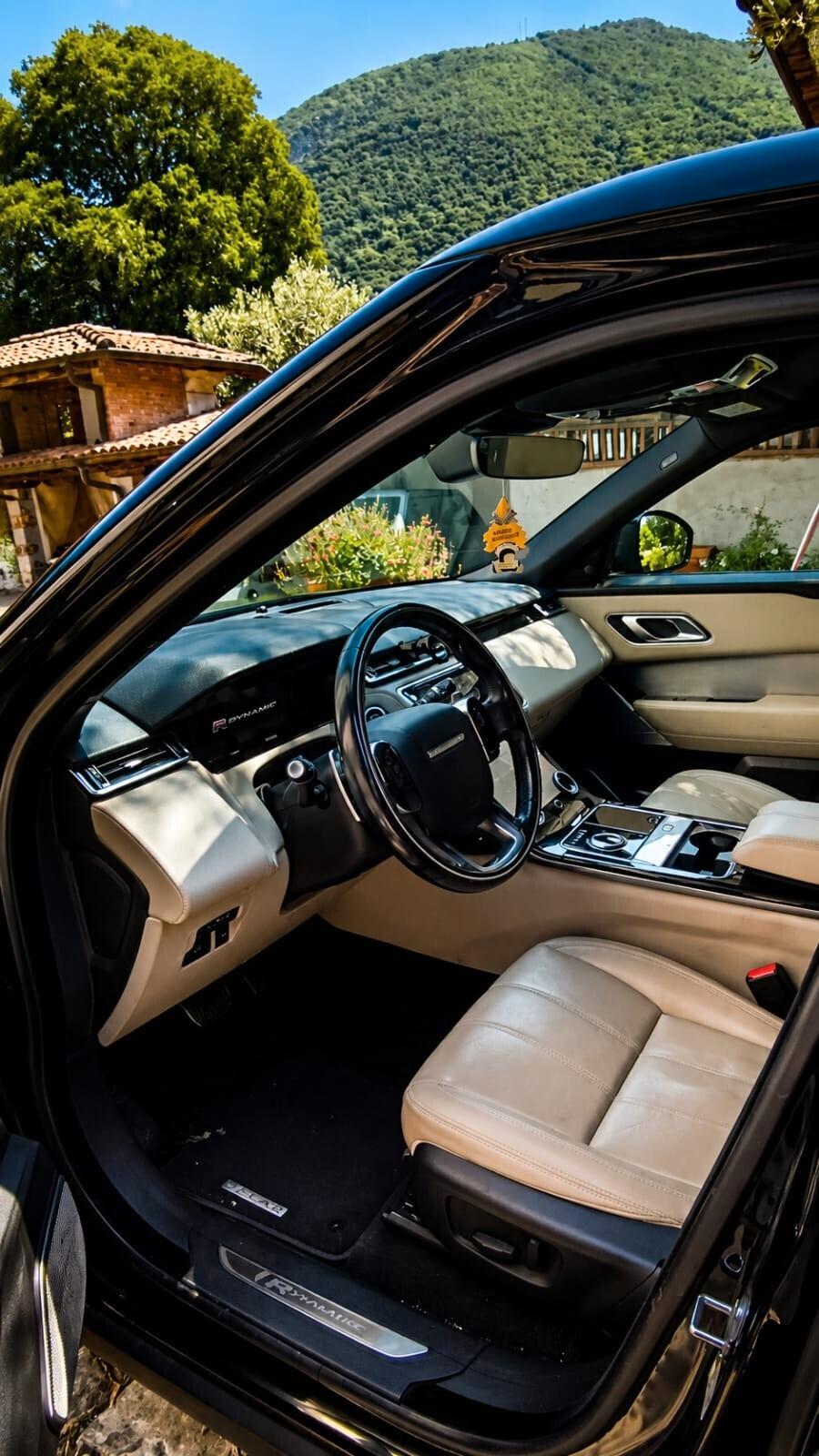 Land Rover Range Velar 2.0D I4 240 CV