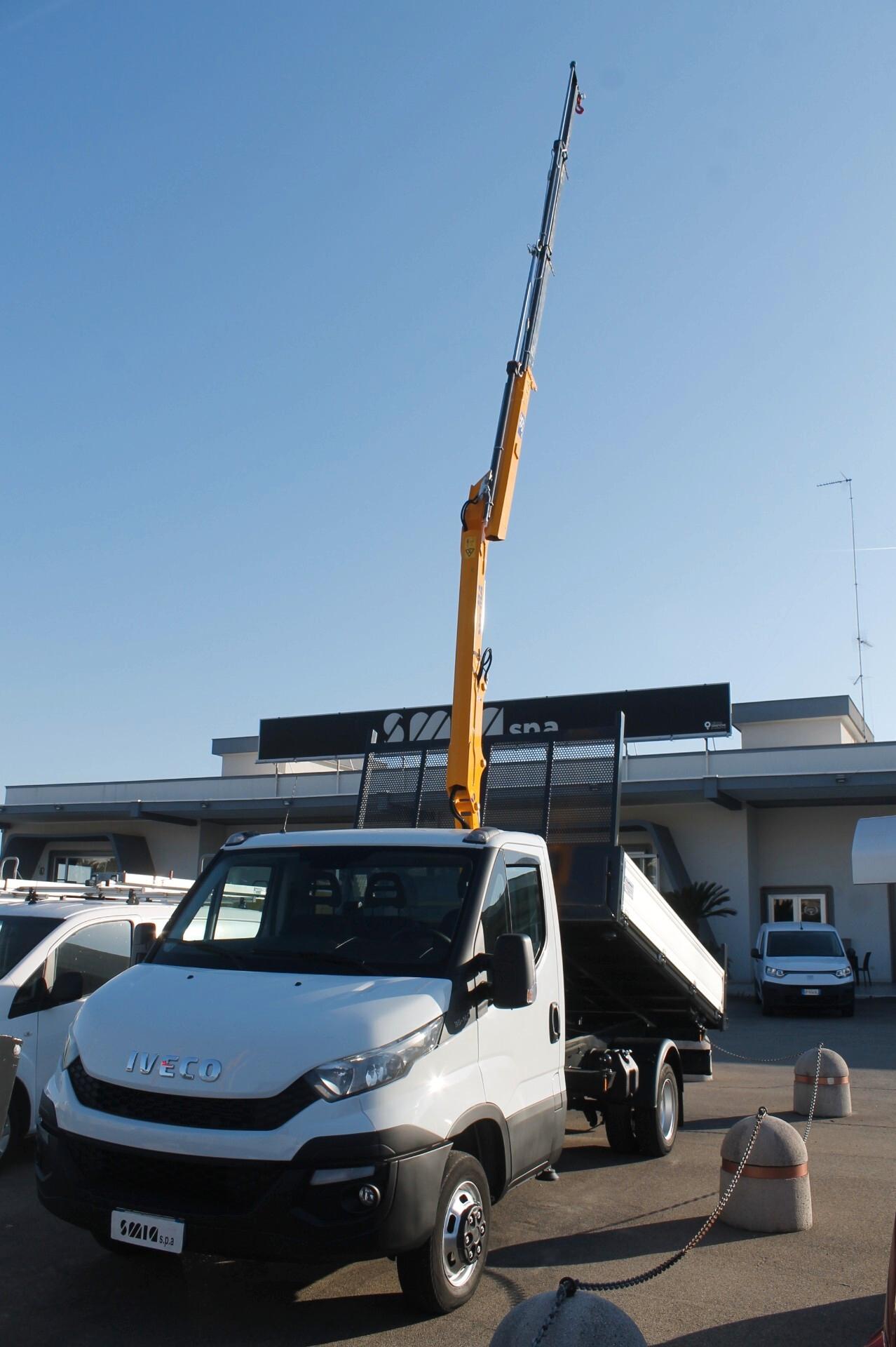 Iveco DAILY 35C14 CON CASSONE RIBALTABILE E GRU' NUOVA DI FABBRICA