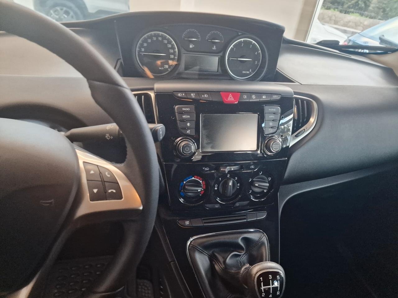 Lancia Ypsilon 1.3 MJT 16V 95 CV 5 porte S&S Gold