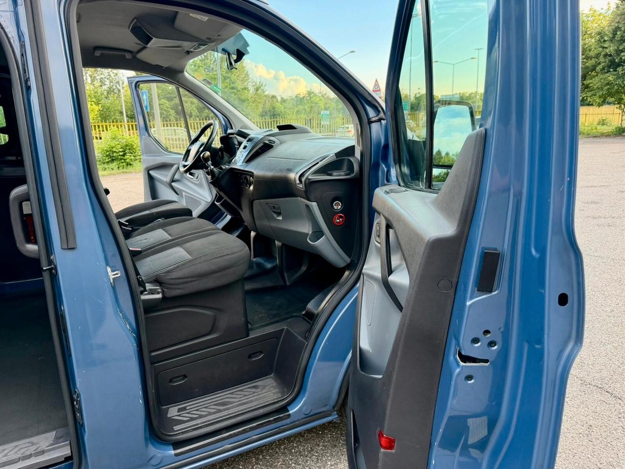 Ford Transit Custom 300 2.2 TDCi 125CV PC Combi Trend