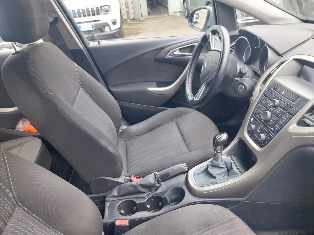 Opel Astra 1.6 115CV Sports Tourer Cosmo