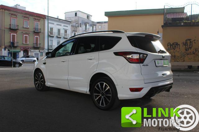 FORD Kuga 1.5 TDCI 120 CV S&S 2WD Powershift ST-Line