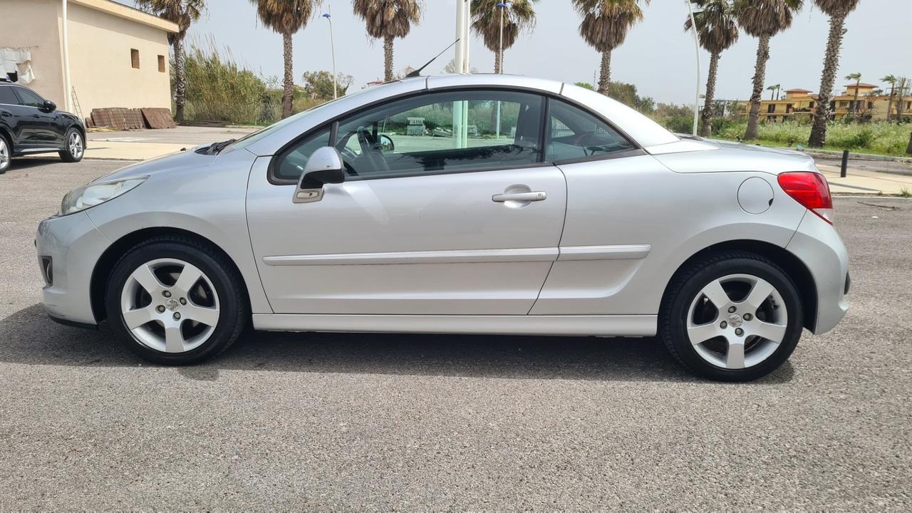 Peugeot 207 1.6 8V HDi 112CV CC Sweet Years