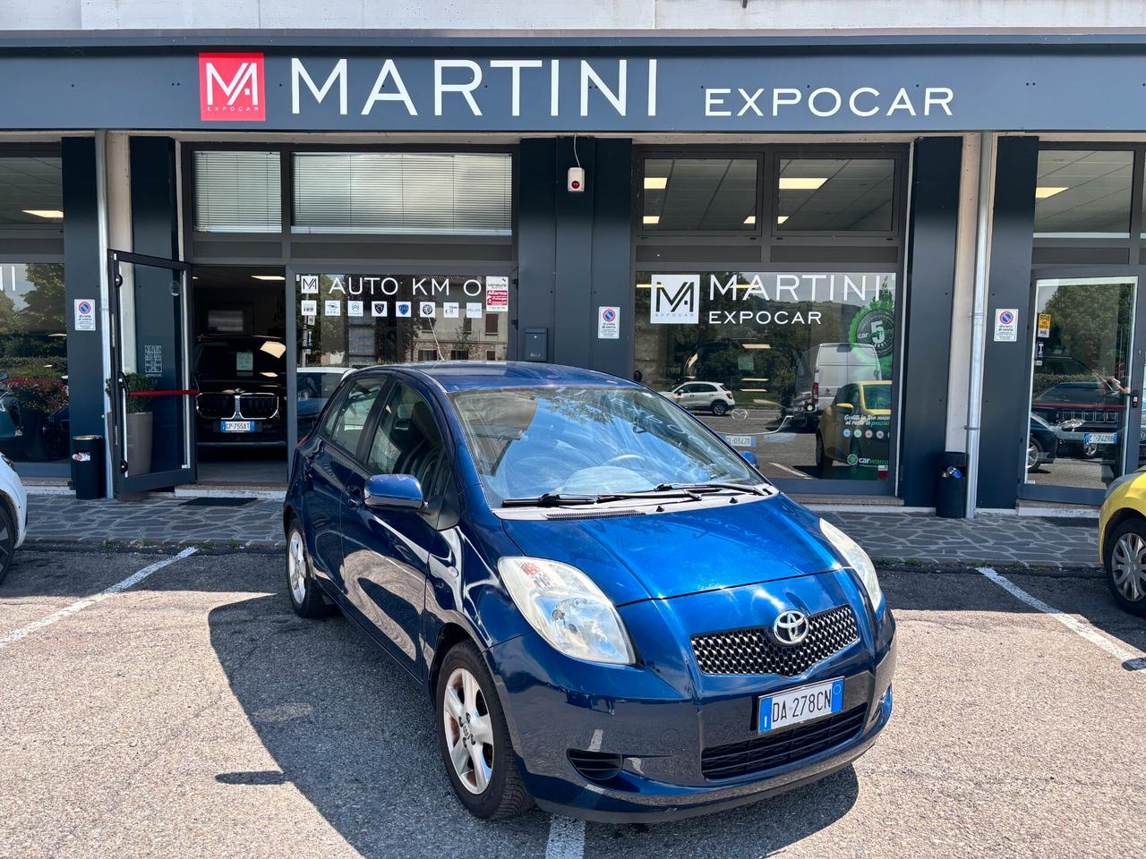 Toyota Yaris 1.0 5 porte Sol