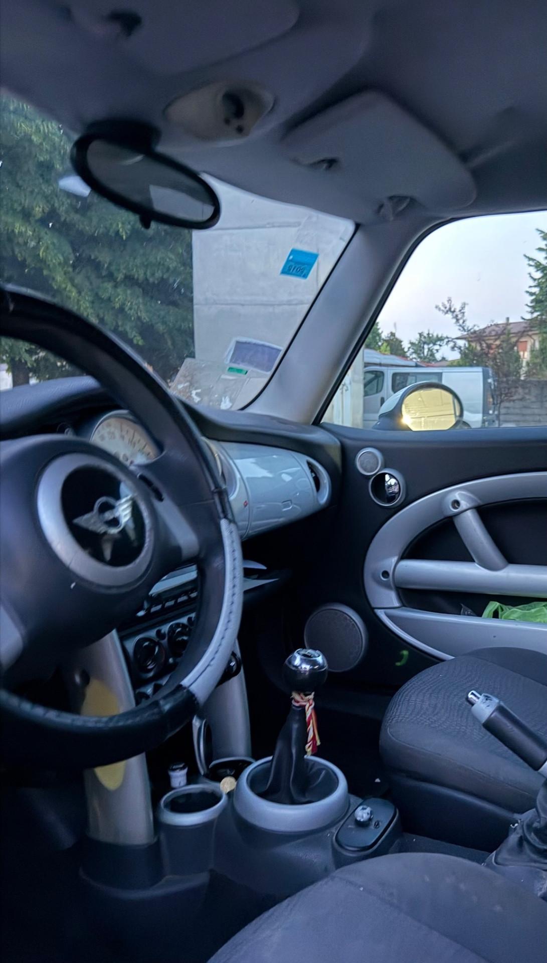 Mini 1.6 16V Cooper