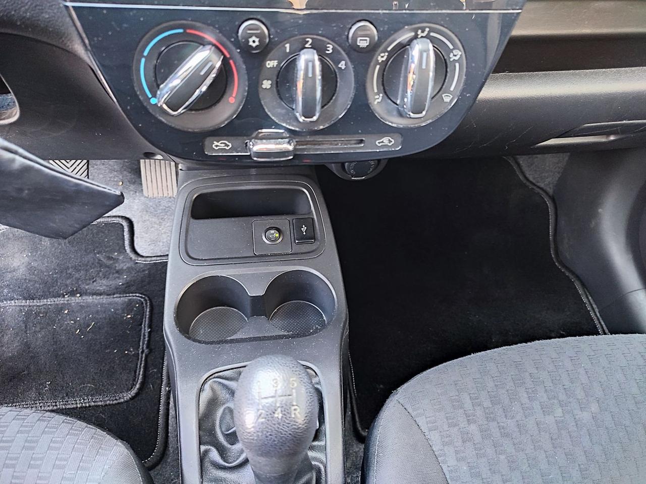 Mitsubishi Space Star 1.0 Mivec Invite Audio #8316