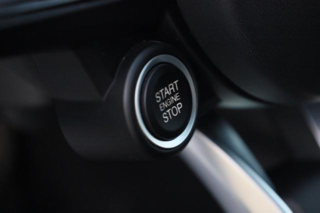 ALFA ROMEO Giulia 2.2 Turbodiesel 210 CV AT8 AWD Q4 Veloce