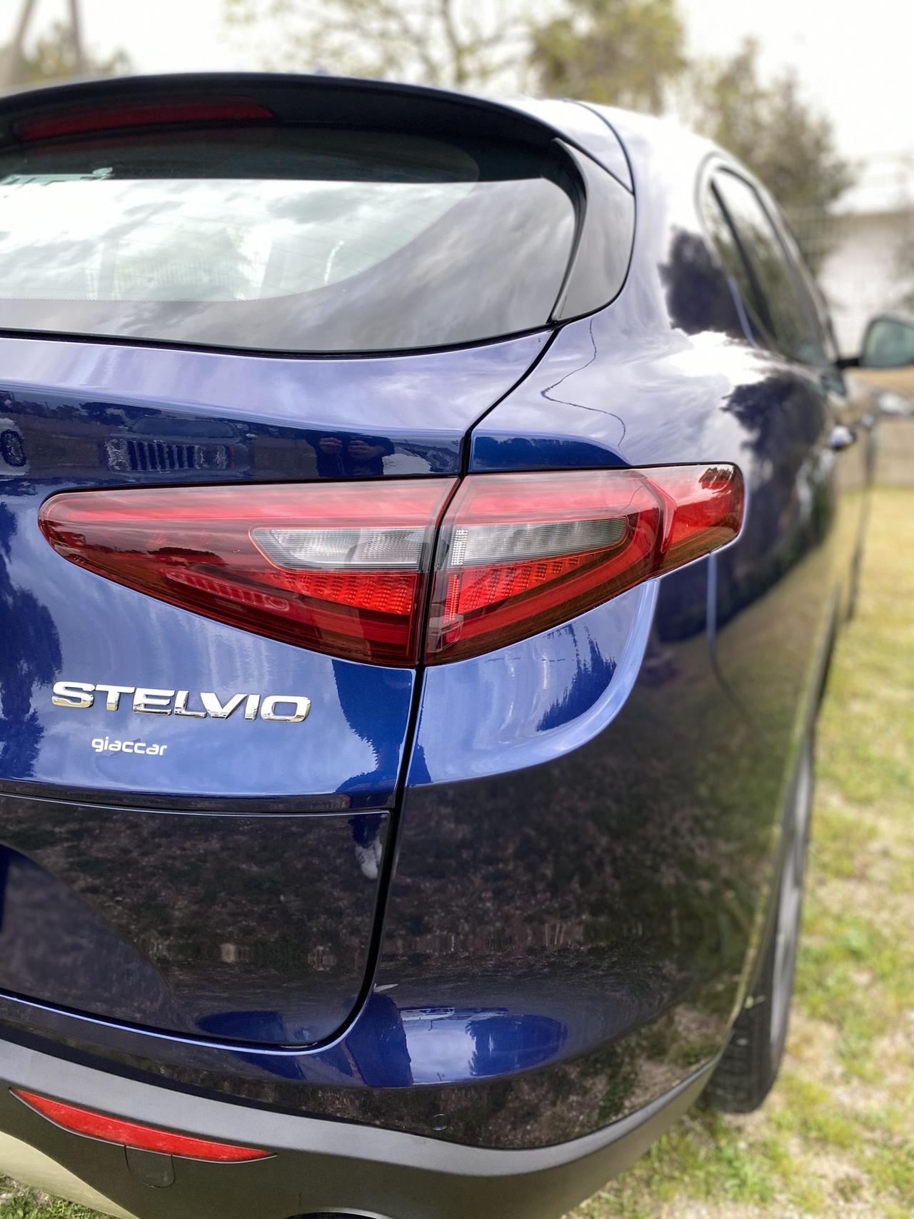 Alfa Romeo Stelvio 2.2 210 CV AT8 Q4 Super