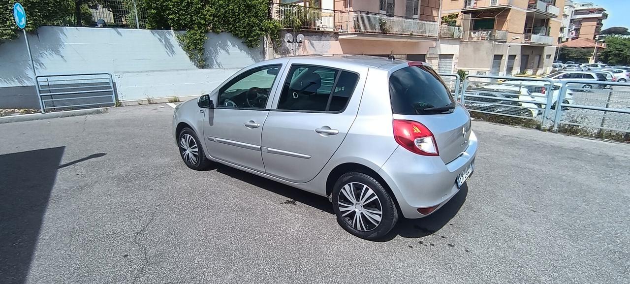 Renault Clio 1.2 16V 5 porte Yahoo!