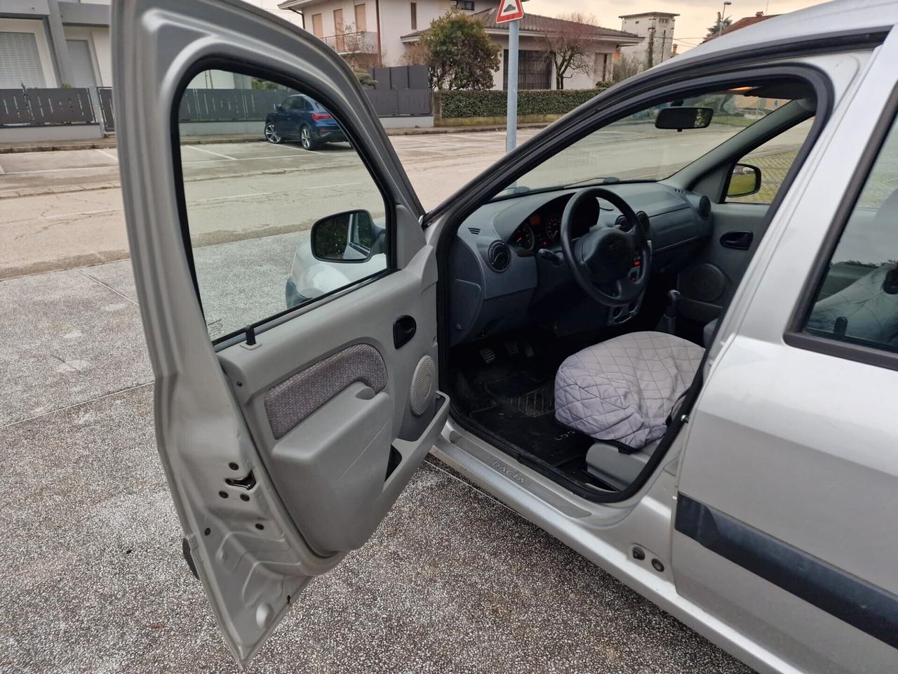 Dacia Logan MCV 1.5 dCi 70CV 7 posti Lauréate