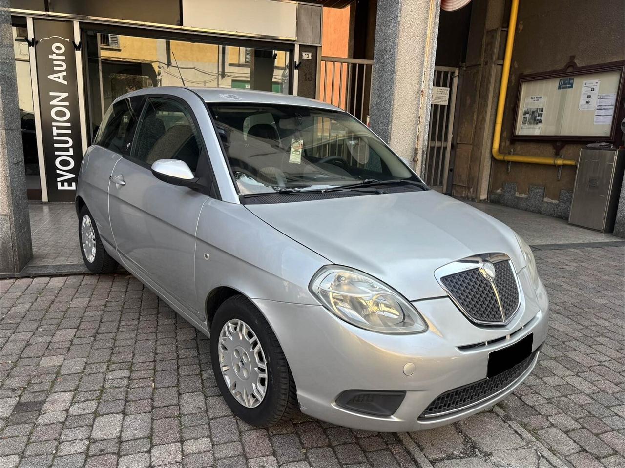 LANCIA YPSILON 1.3 Multijet