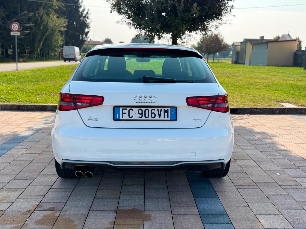 Audi A3 2.0 TDI 150 CV clean diesel Ambition