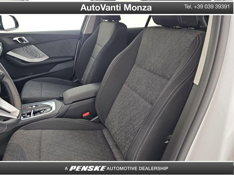 BMW Serie 1 120 48V auto