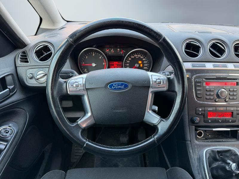 Ford S-Max 2.0 tdci Titanium c/radio 163cv 7p
