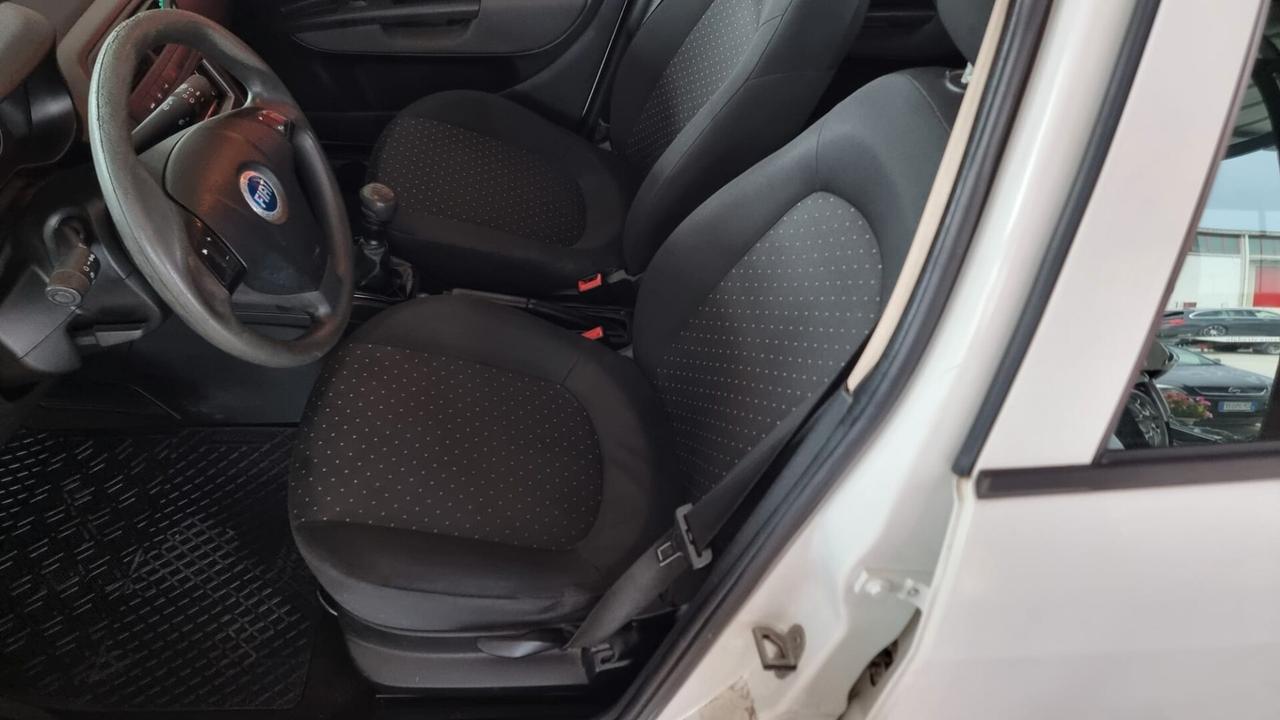 Fiat Grande Punto Grande Punto 1.3 MJT 75 CV 5 porte Dynamic