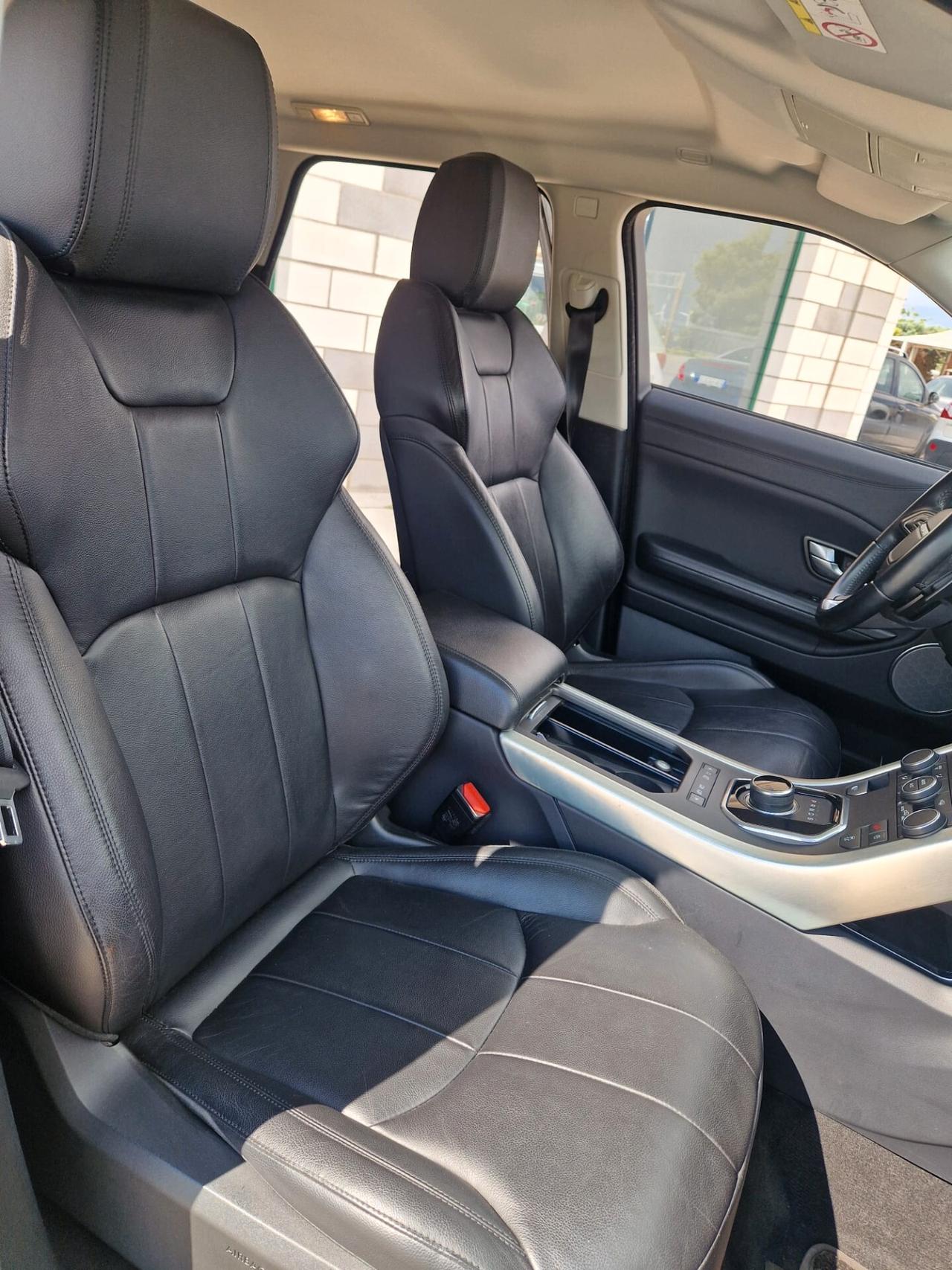 Land Rover Range Evoque 2.0 TD4 150 CV 5p. SE Dynamic