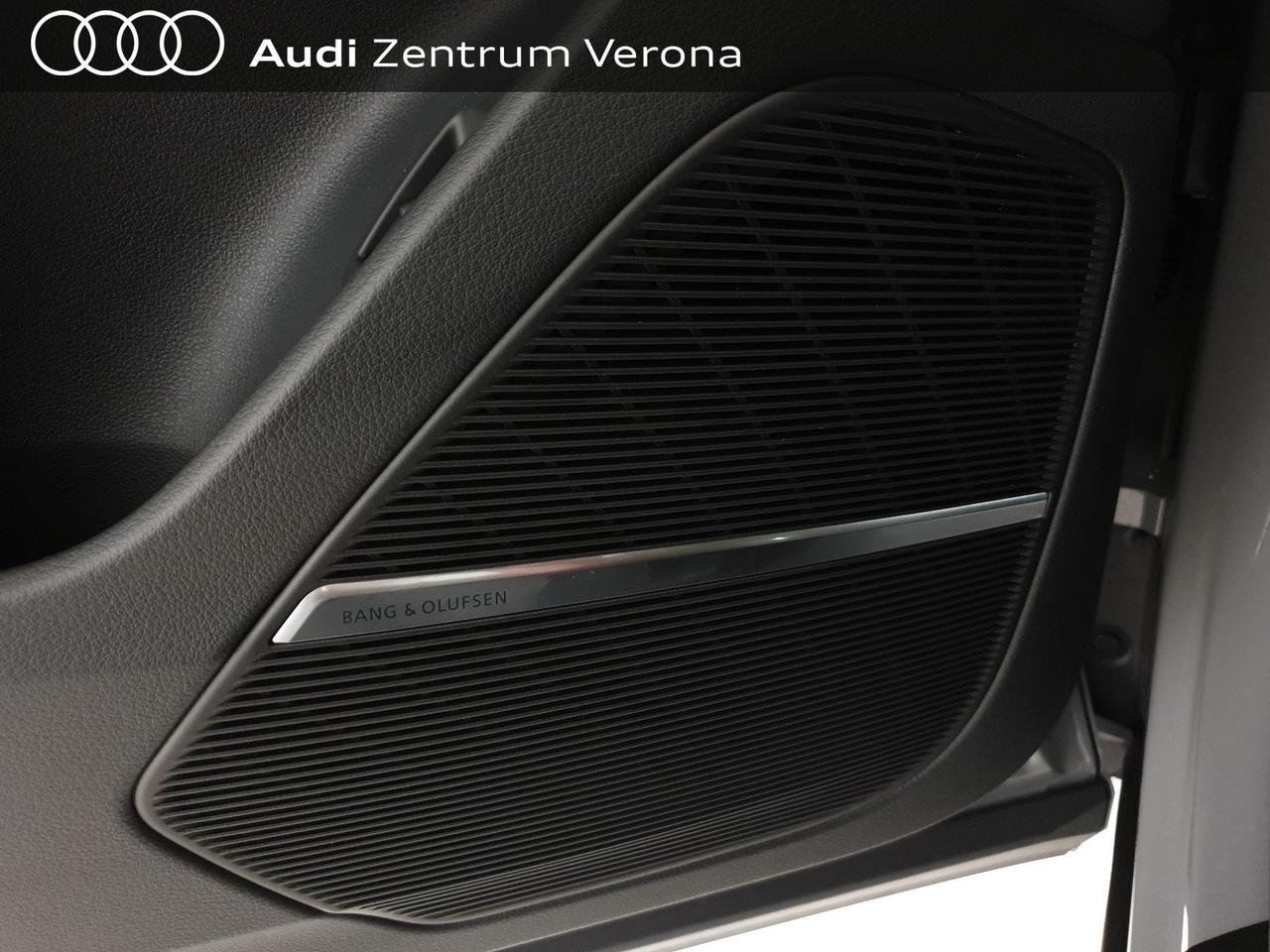 4.0TFSI 640CV quattro tiptronic Performance