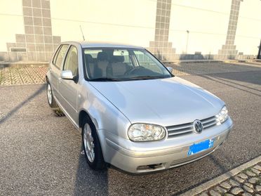 Volkswagen Golf 1.6 16V cat 5 porte Highline