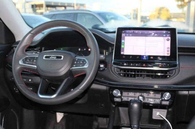 Jeep Compass 1.3 turbo t4 phev Trailhawk 4xe con CarPlay