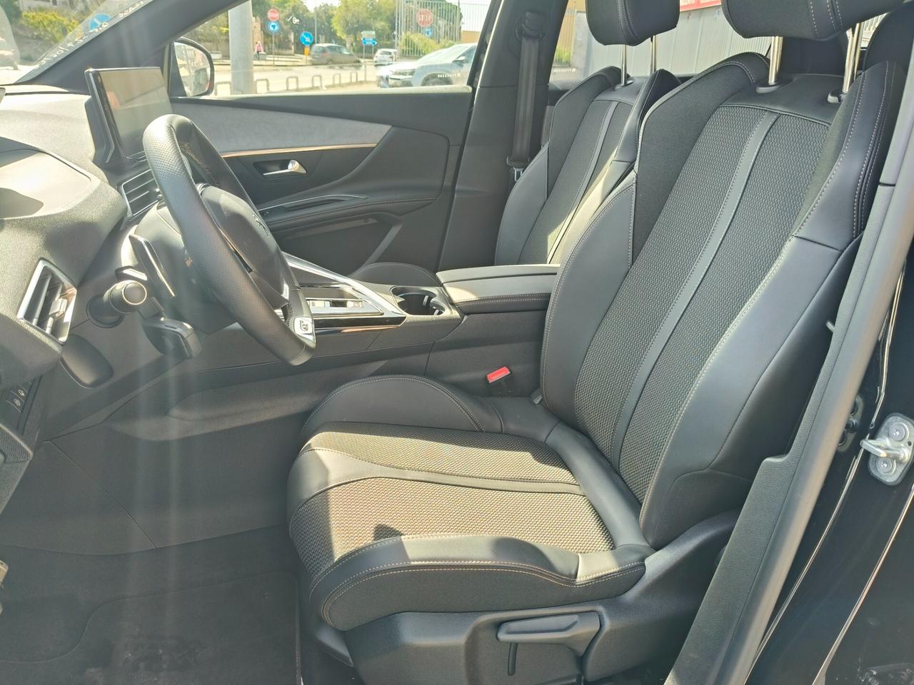 Peugeot 3008 1.5 BlueHDi 130CV EAT8 GT