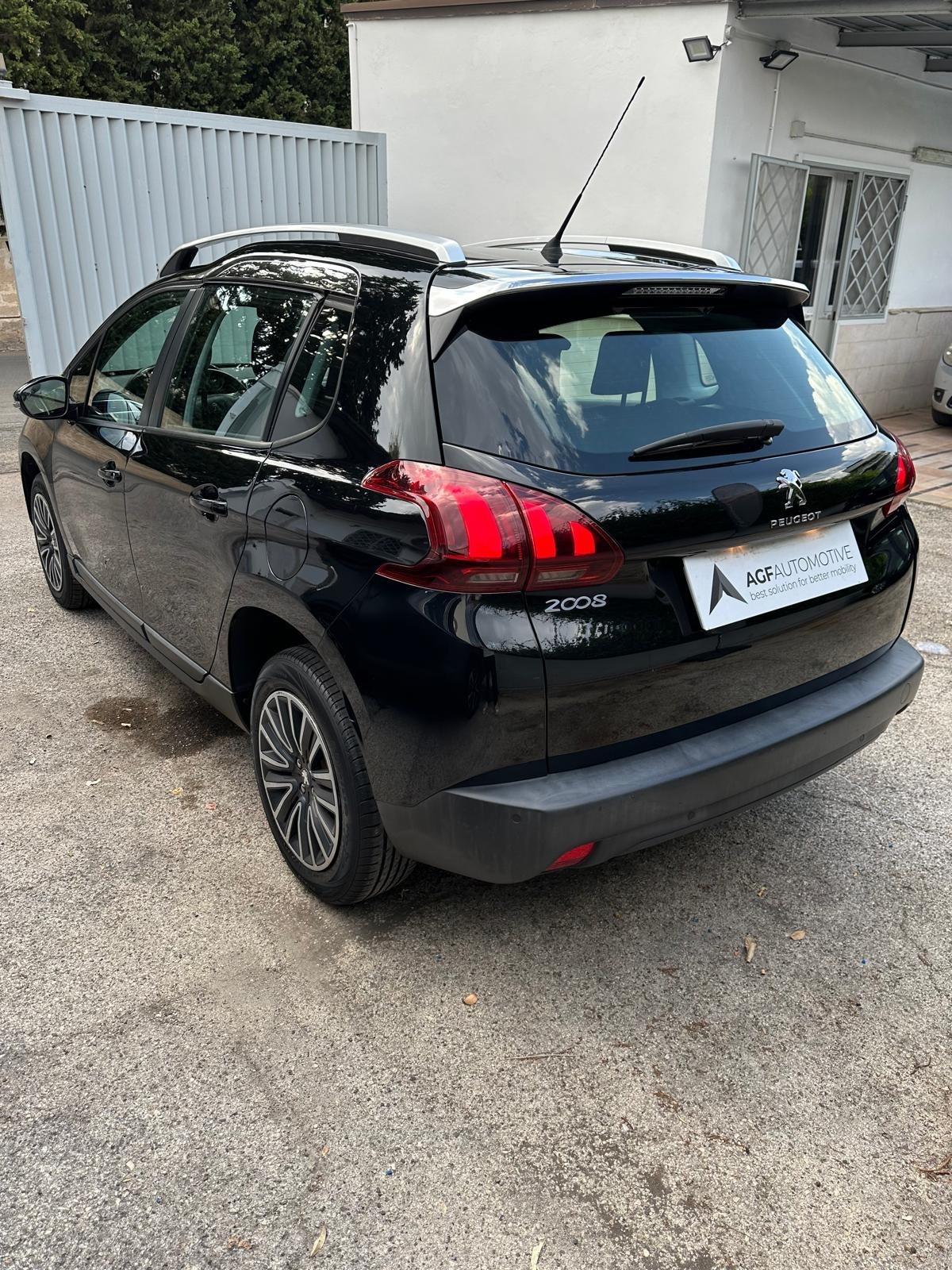 Peugeot 2008 BlueHDi 100 Allure