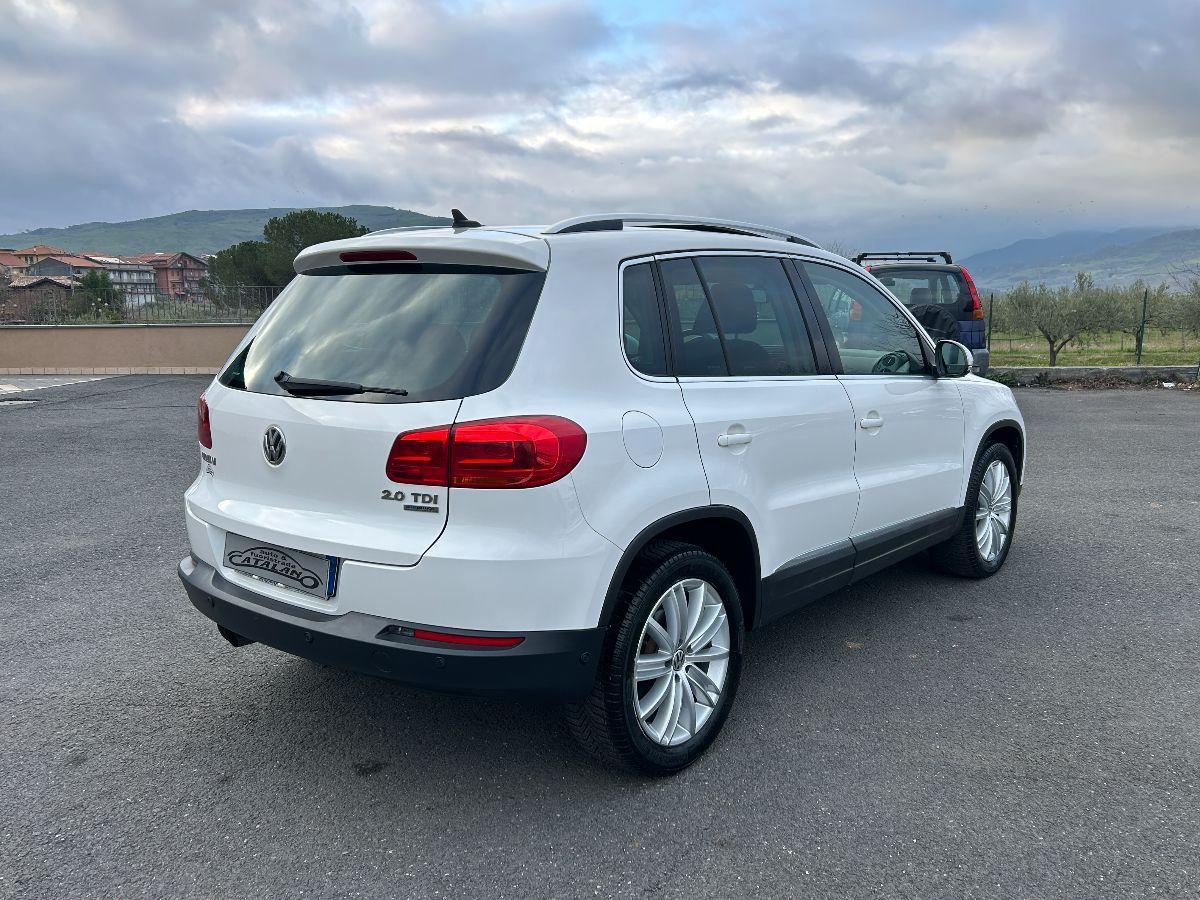 VOLKSWAGEN - Tiguan - TDI 140 CV Sport & Style BlueMotion Technology TETTO