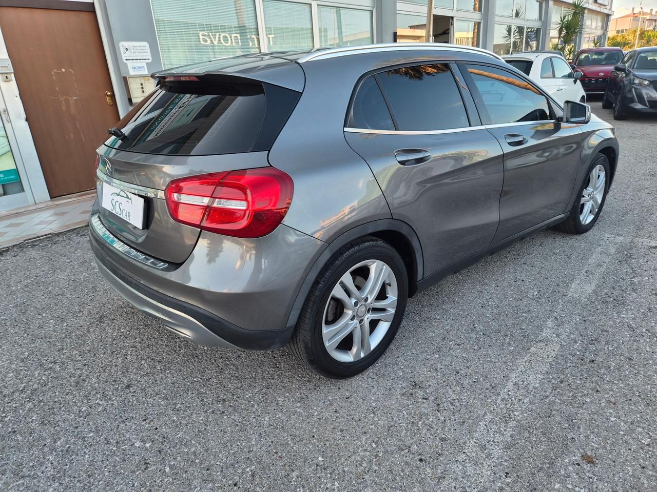 Mercedes-benz GLA 220 CDI Automatic Premium