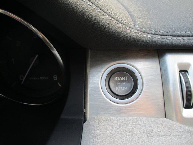 Land Rover Range Evoque 2.2 TDI 150CV E5 PURE TECH
