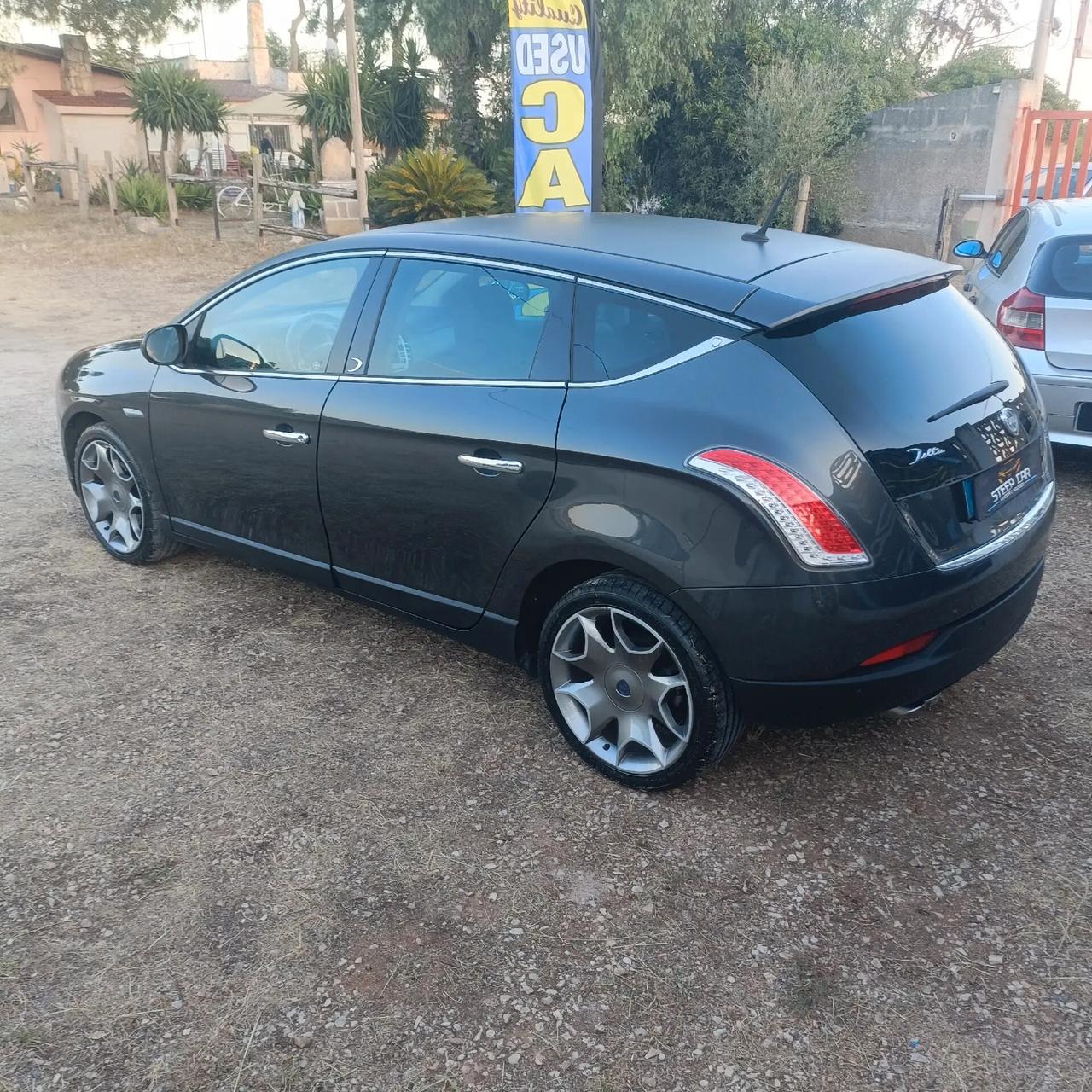 Lancia Delta 1.9 MJT Twinturbo DPF Executive