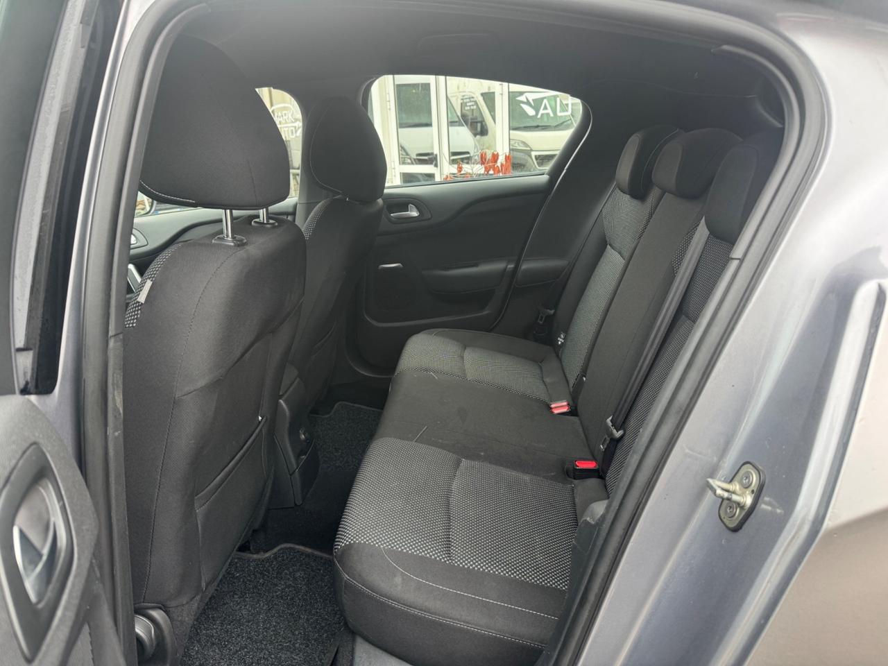 Ds DS4 4 BlueHDi 120 S&S Chic