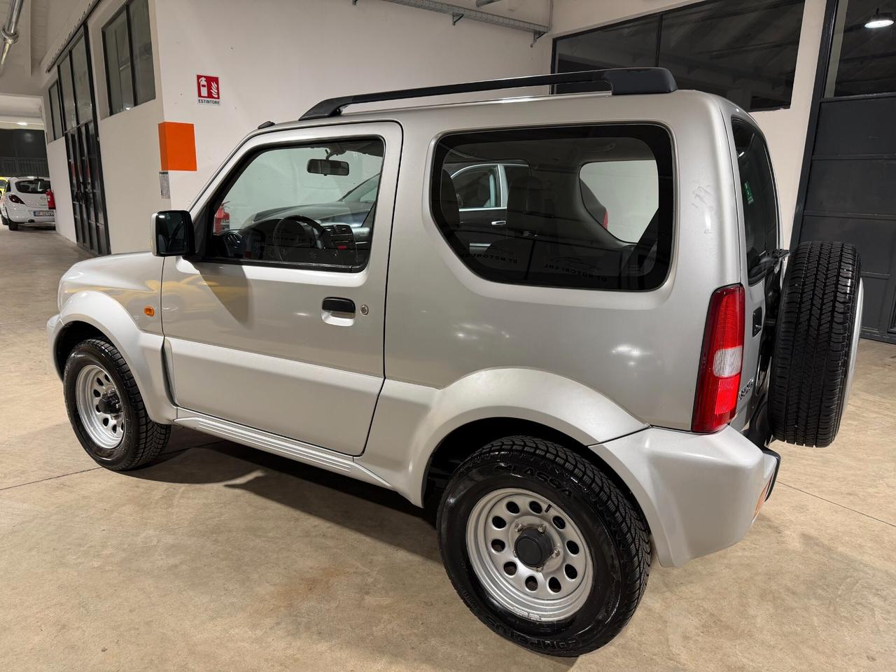 Suzuki Jimny 1.3i 4WD CON RIDOTTE-CLIMA-AUTORADIO