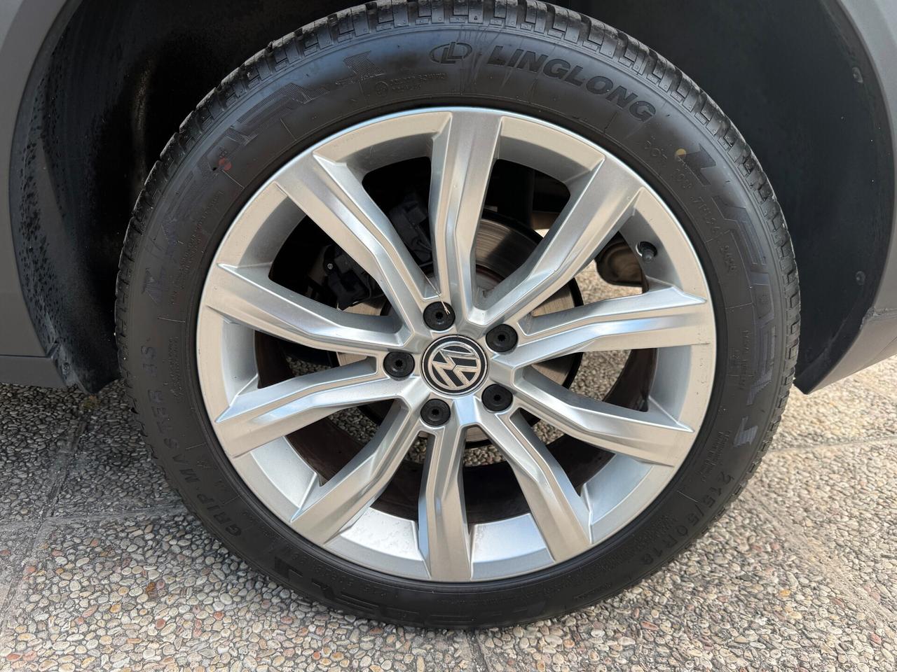 "DA VETRINA " Volkswagen T-Roc 1.5 TSI ACT FULL