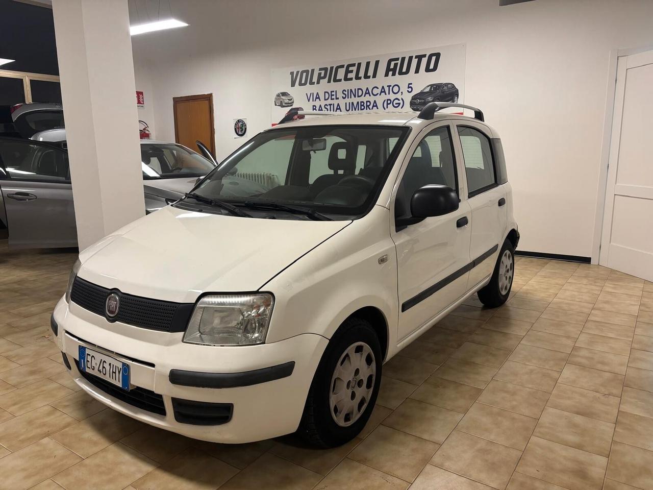 FIAT PANDA ANNO 2011 BZ 1.2 ADATTA NEOPATENTATI KM 190 MILA