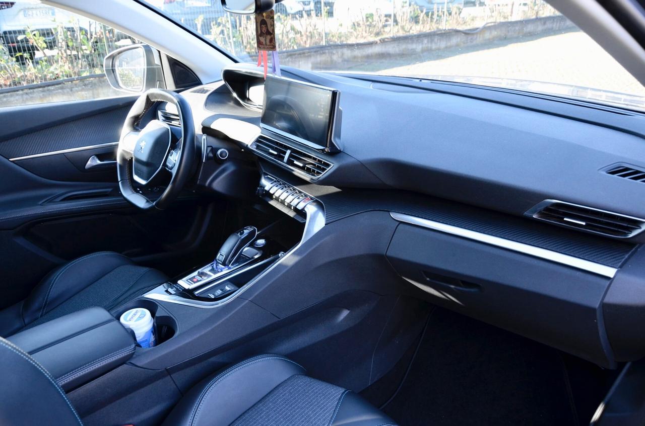 PEUGEOT 3008 1.5 BLUEHDI ALLURE PACK 131cv AUTO, UFF ITALIANA, FARI FULL LED, RETROCAMERA, PERMUTE