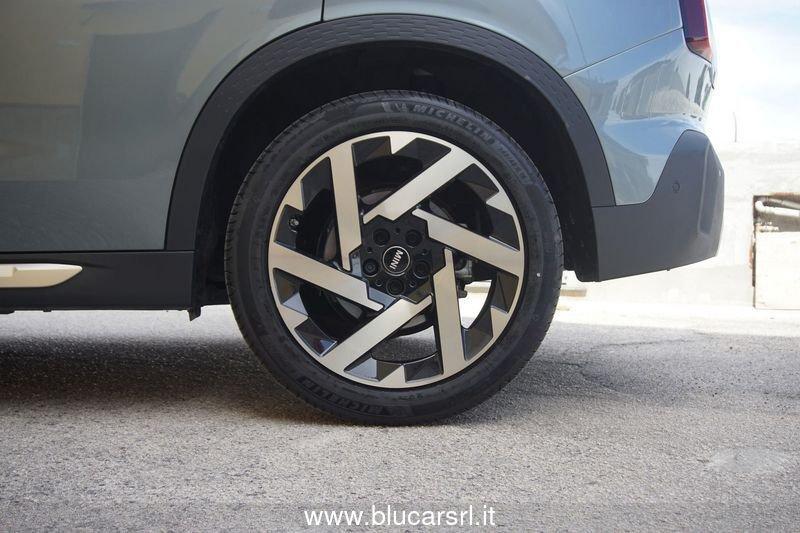 MINI Mini Countryman U25 Mini D Countryman Favoured