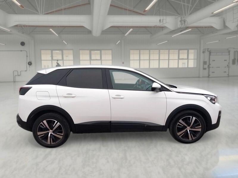 Peugeot 3008 BlueHDi 130 S&S Active