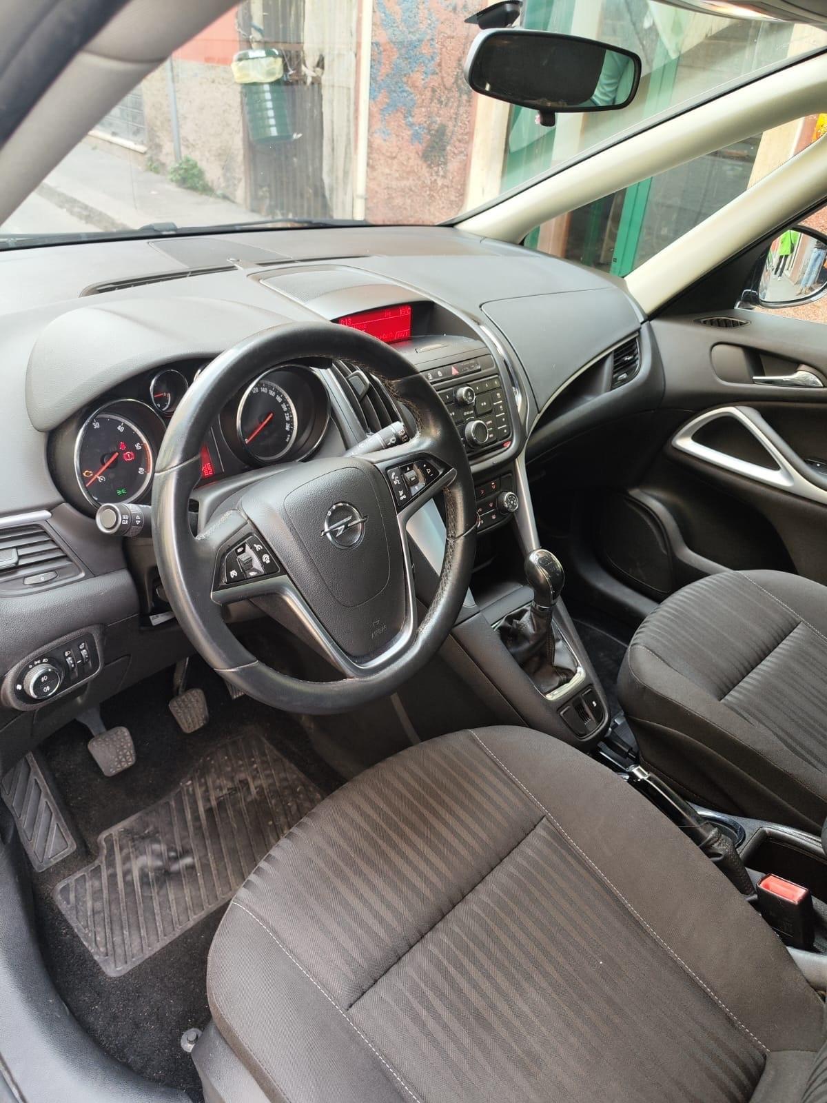 Opel Zafira Tourer 2.0 CDTi 110CV Cosmo