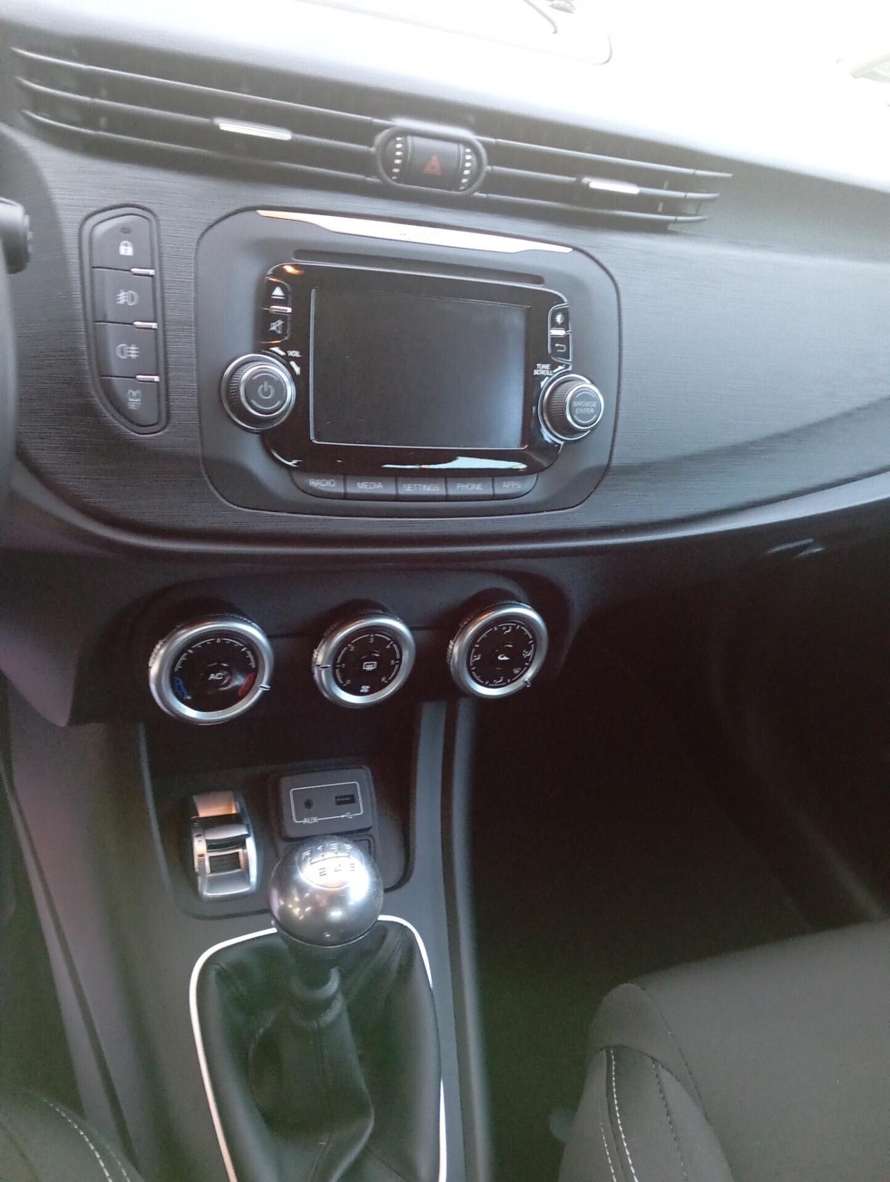 Alfa Romeo Giulietta 1.6 JTDm 120 CV RESTAYLING UNIPRO BEN TENUTA