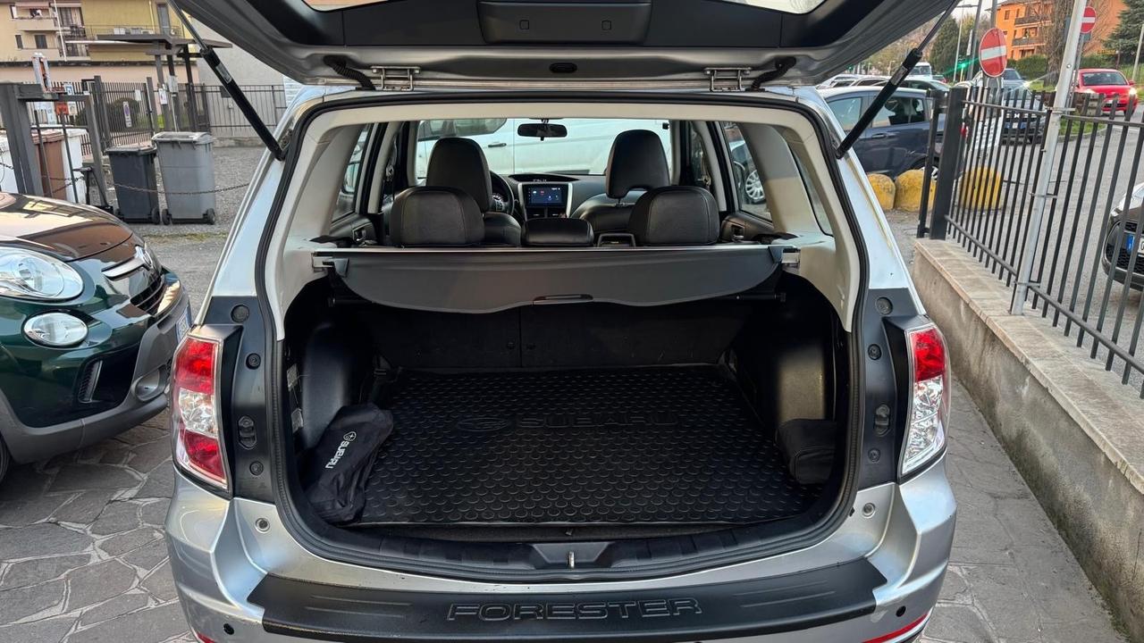 Subaru Forester 2.0i-L BI-Fuel Exclusive