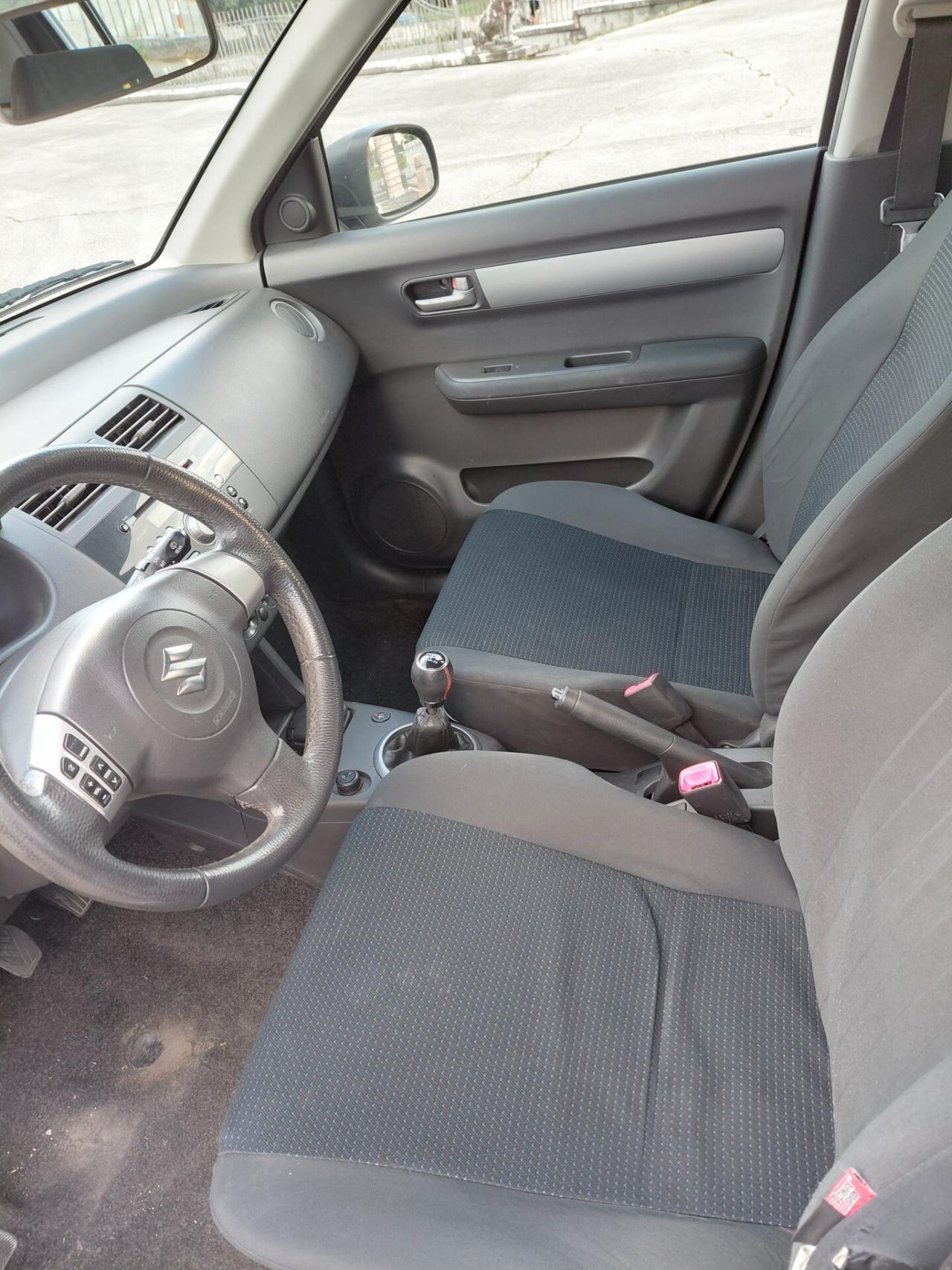Suzuki Swift 1.3 GPL 5p. GL Safety Pack