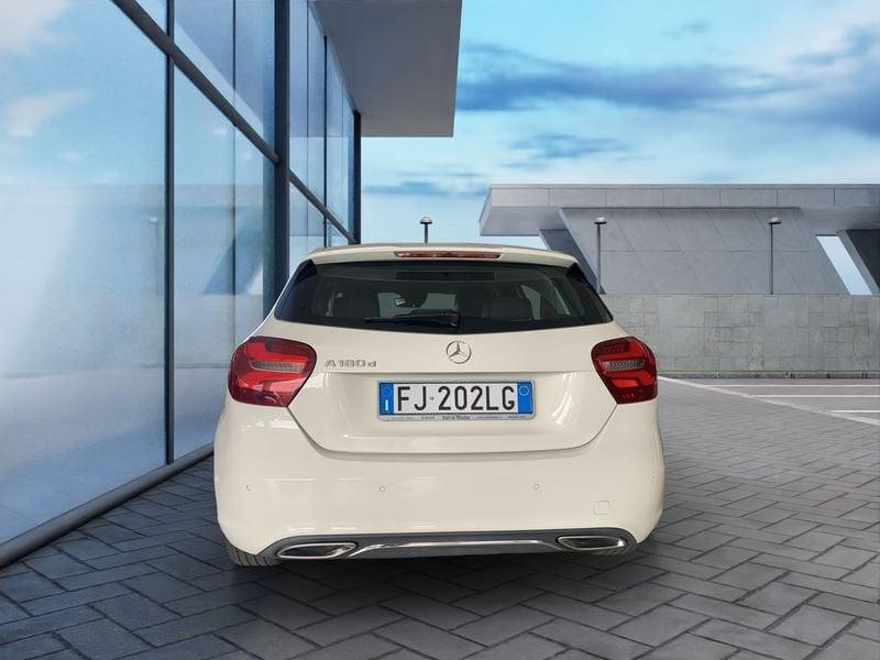 Mercedes-Benz Classe A A 180 d Sport Next Edition