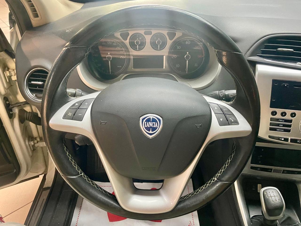 Lancia Delta 1.6 MJT DPF 105 CV Gold