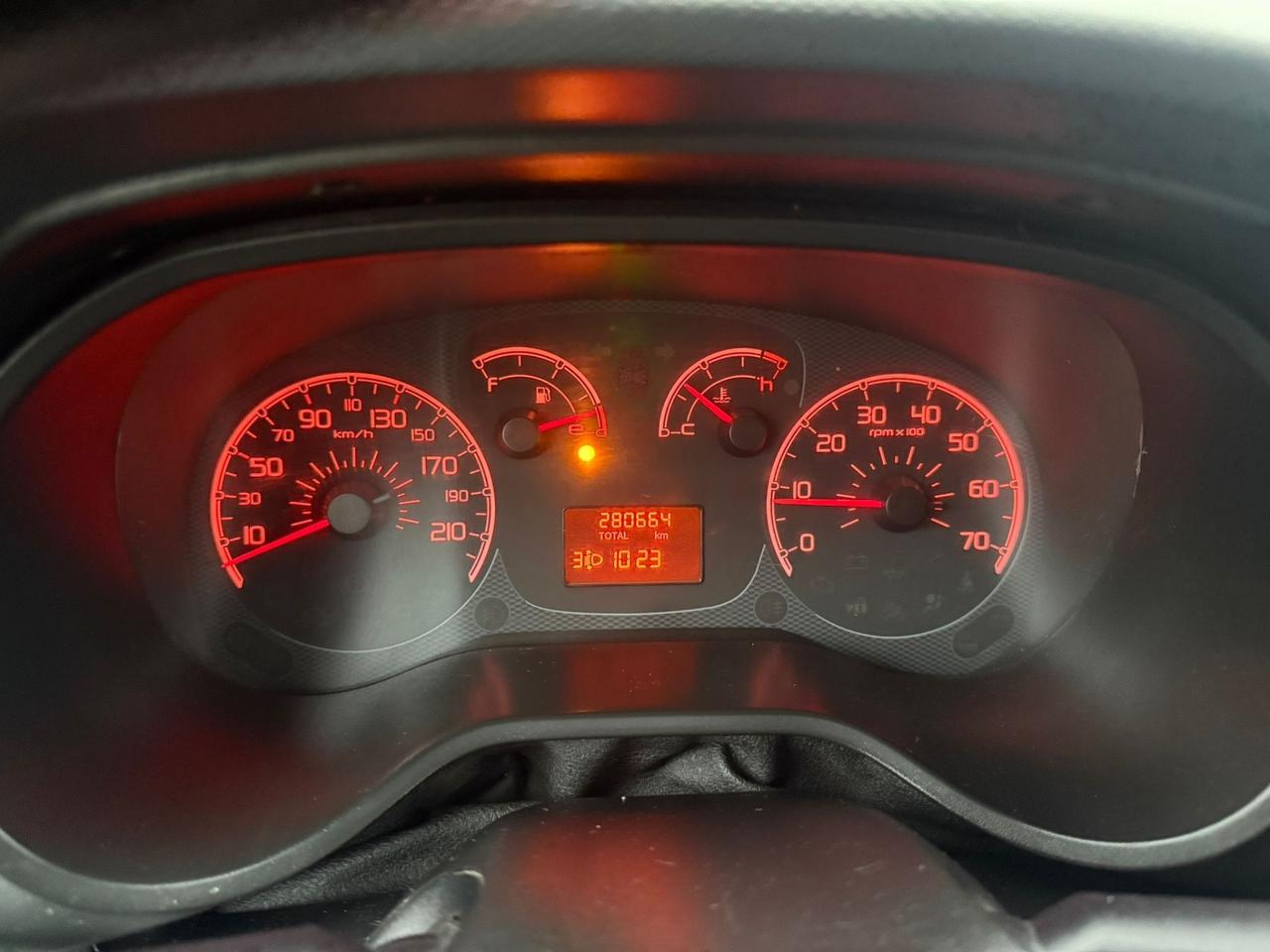 FIAT DOBLO' 1.3 DIESEL