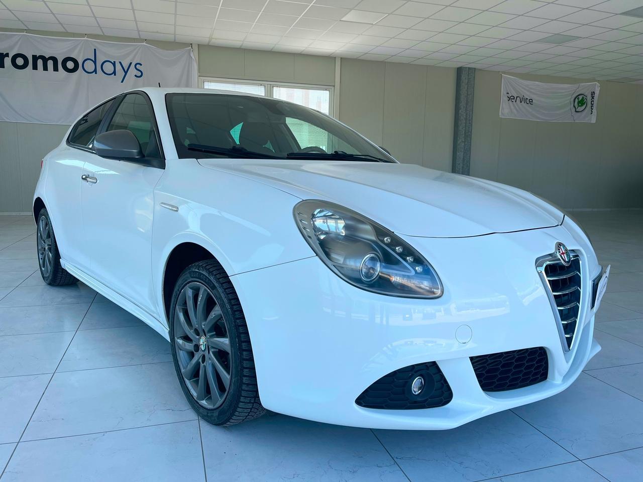 Alfa Romeo Giulietta 1.6 JTDm-2 105 CV MODELLO “VELOCE”