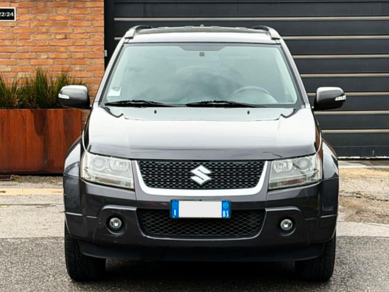Suzuki Grand Vitara 5p1.9d 120CV-4x4-104.000km-GARANZIA-2010